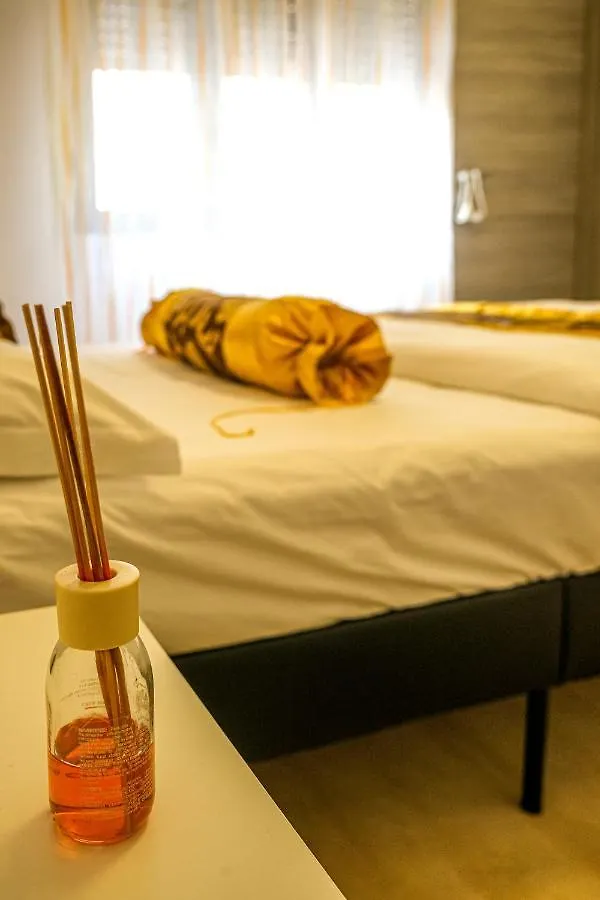 Affittacamere Hotel Albergo Lario Milano